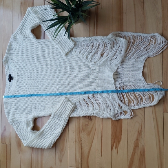 Distressed knit sweater - Picture 11 of 11